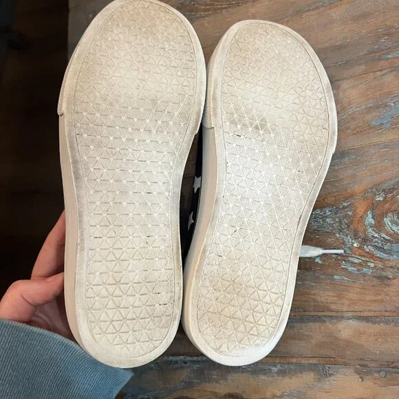 Steve Madden Emile Star Sneakers Suede Black & White, SZ 7.5 - Picture 4 of 5